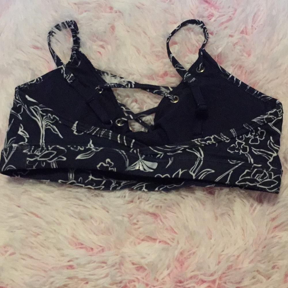 Bra - Picture 2 of 2